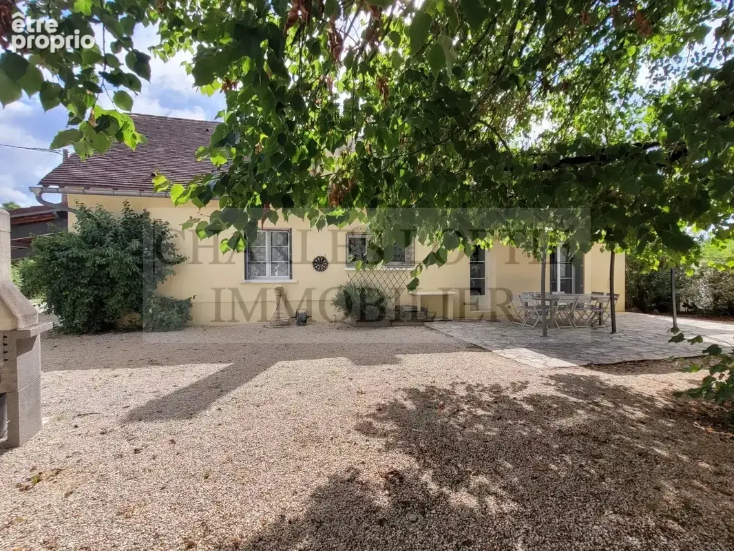 Belle maison familiale avec piscine sur terrain de 1700 m² - photo 23