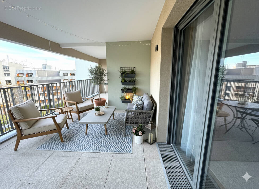 Appartement à ISSY-LES-MOULINEAUX