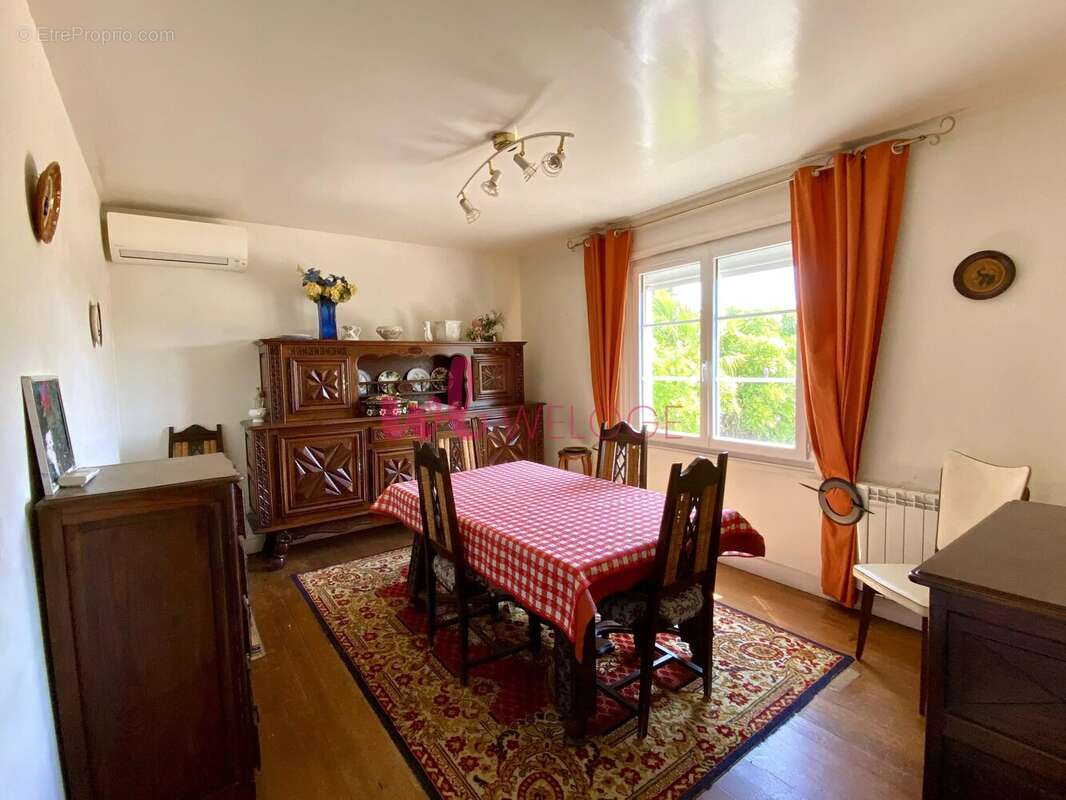 Maison à BOURG