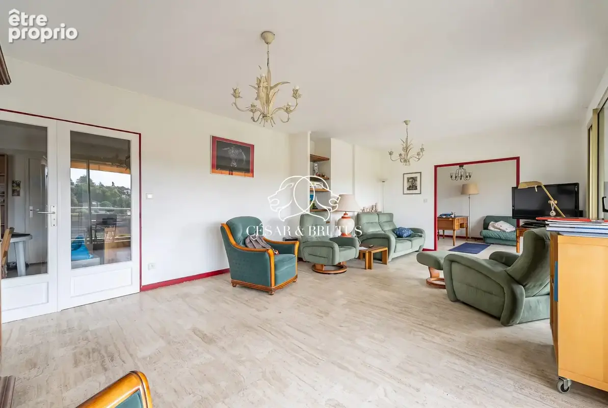 Appartement 6 pièces 145 m² à vendre à Charbonnieres-Les-Bains (69260) - photo 6