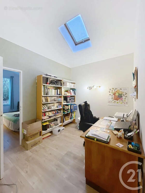 Maison à EVRY-GREGY-SUR-YERRE