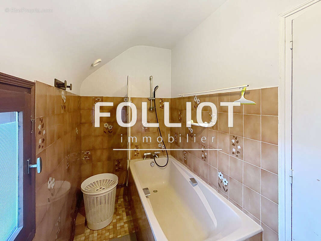 Maison à LOLIF