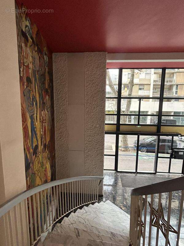 Appartement à MARSEILLE-3E