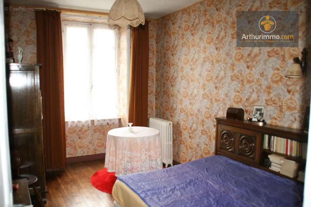 Maison à LES FORGES