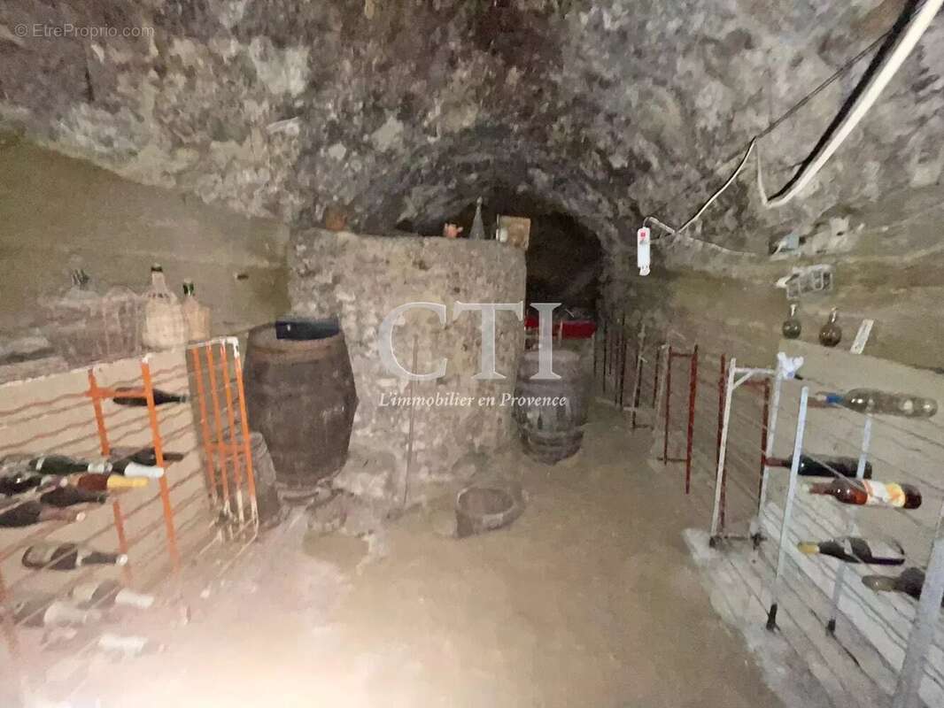 Maison à MIRABEL-AUX-BARONNIES