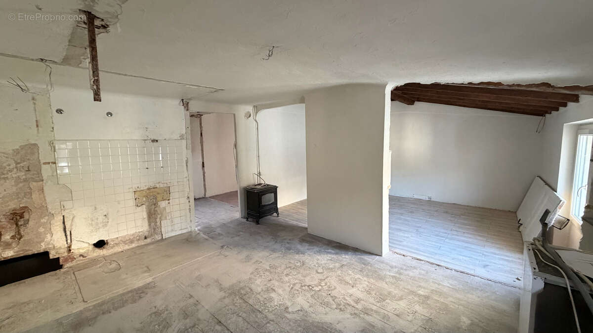 Appartement à LA COLLE-SUR-LOUP