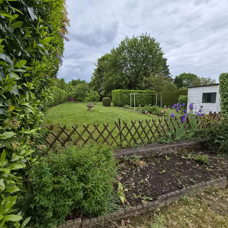 Maison familiale 2 - Maison à CLERMONT