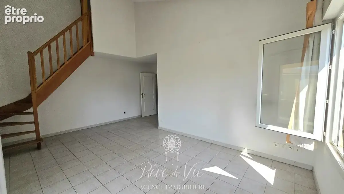 Appartement 4 pièces le lavandou centre - photo 3