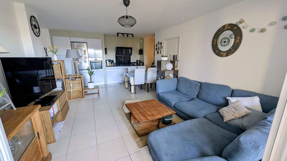 Appartement à CASTELNAU-LE-LEZ