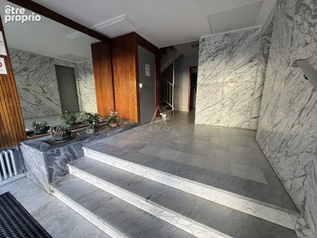 Exclusivité // appartement // 85m2 // 2 chambres // balcons // cave // garage - photo 4