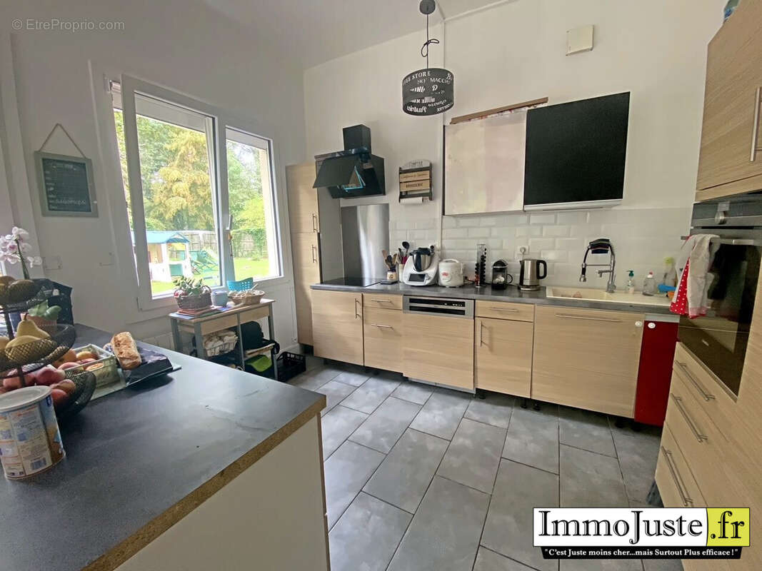 Appartement à LE PERRAY-EN-YVELINES