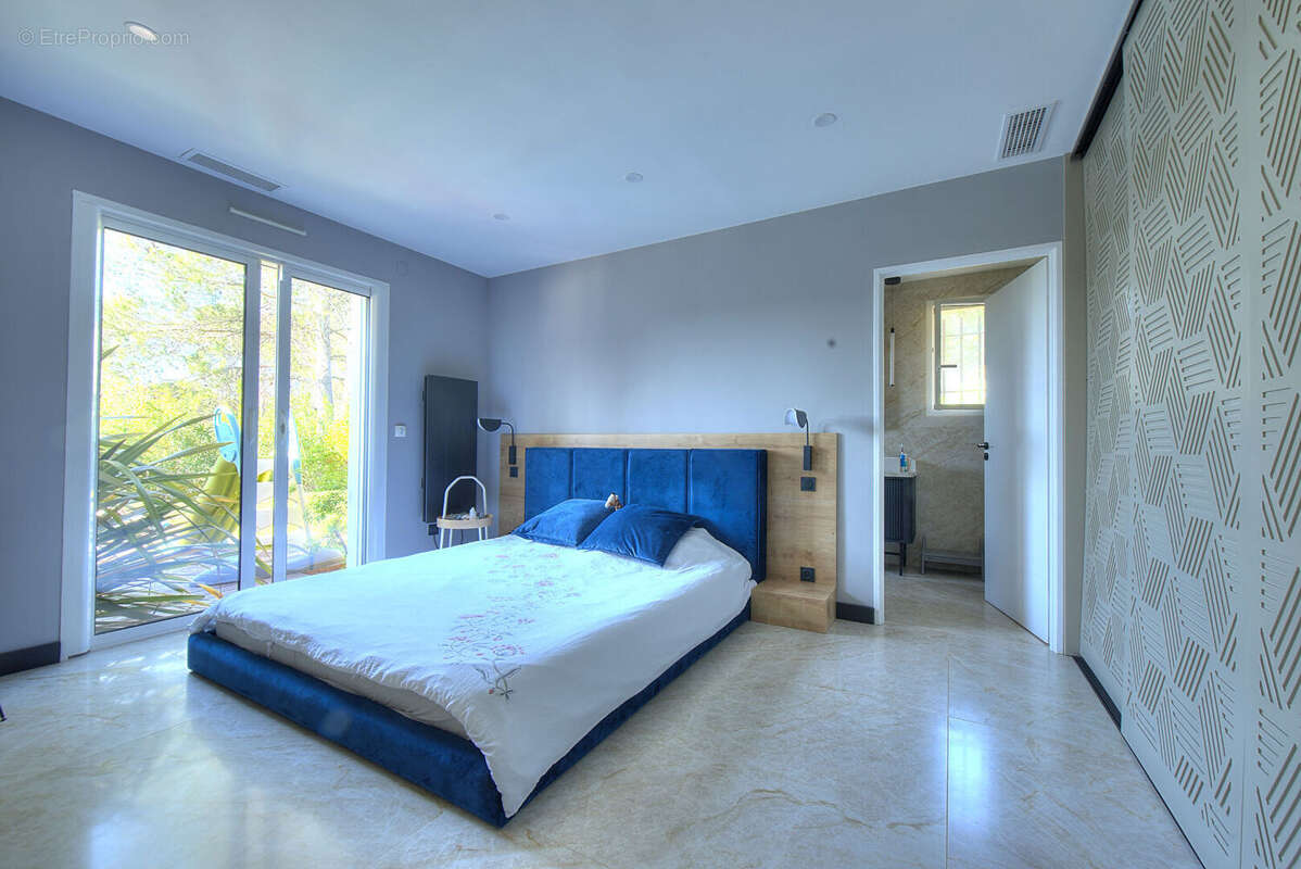 Maison à FREJUS