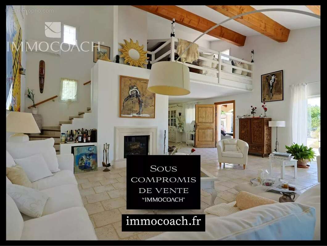 Maison à COLLOBRIERES