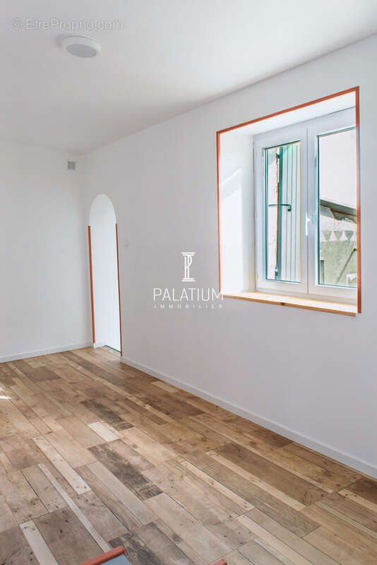 Maison 94 m² à Montfort  - photo 9