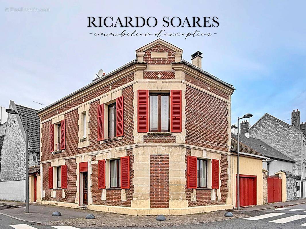 Maison à MONTATAIRE