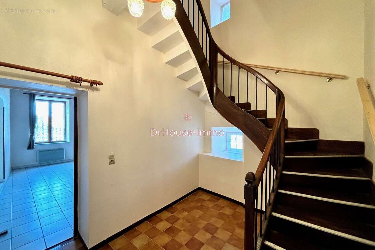 Maison à AIGUES-VIVES