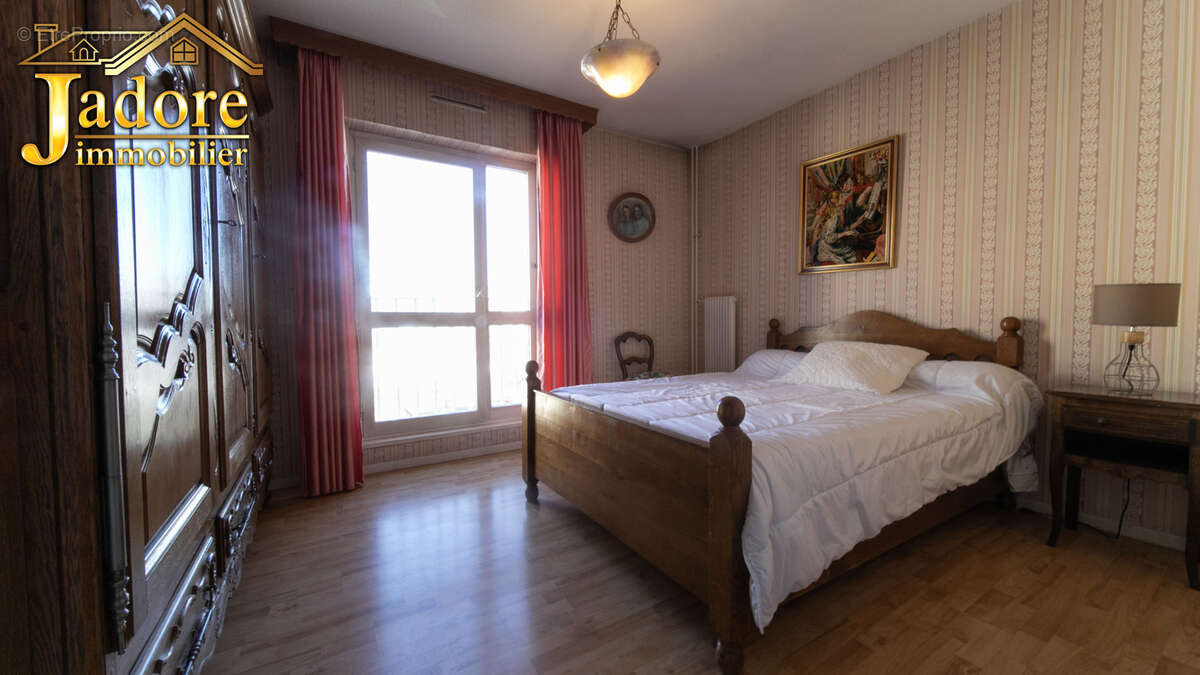 *** TROP TARD *** A SAISIR ! Appartement résidence sécurisée + ascenceur + balcon - photo 6