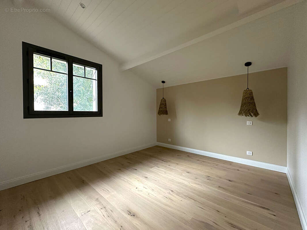 Maison à LE BOUSCAT