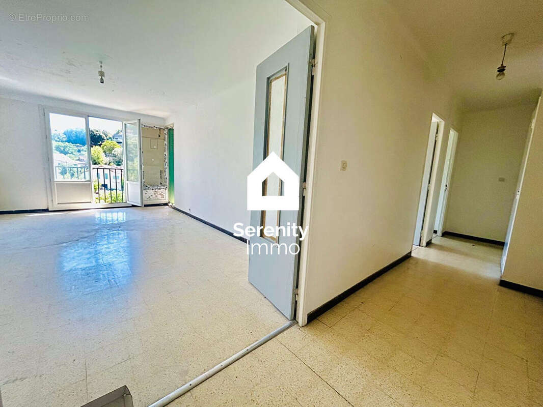 Appartement Septemes Les Vallons 3 pièce(s) 68 m2 avec balcons et cave - photo 3