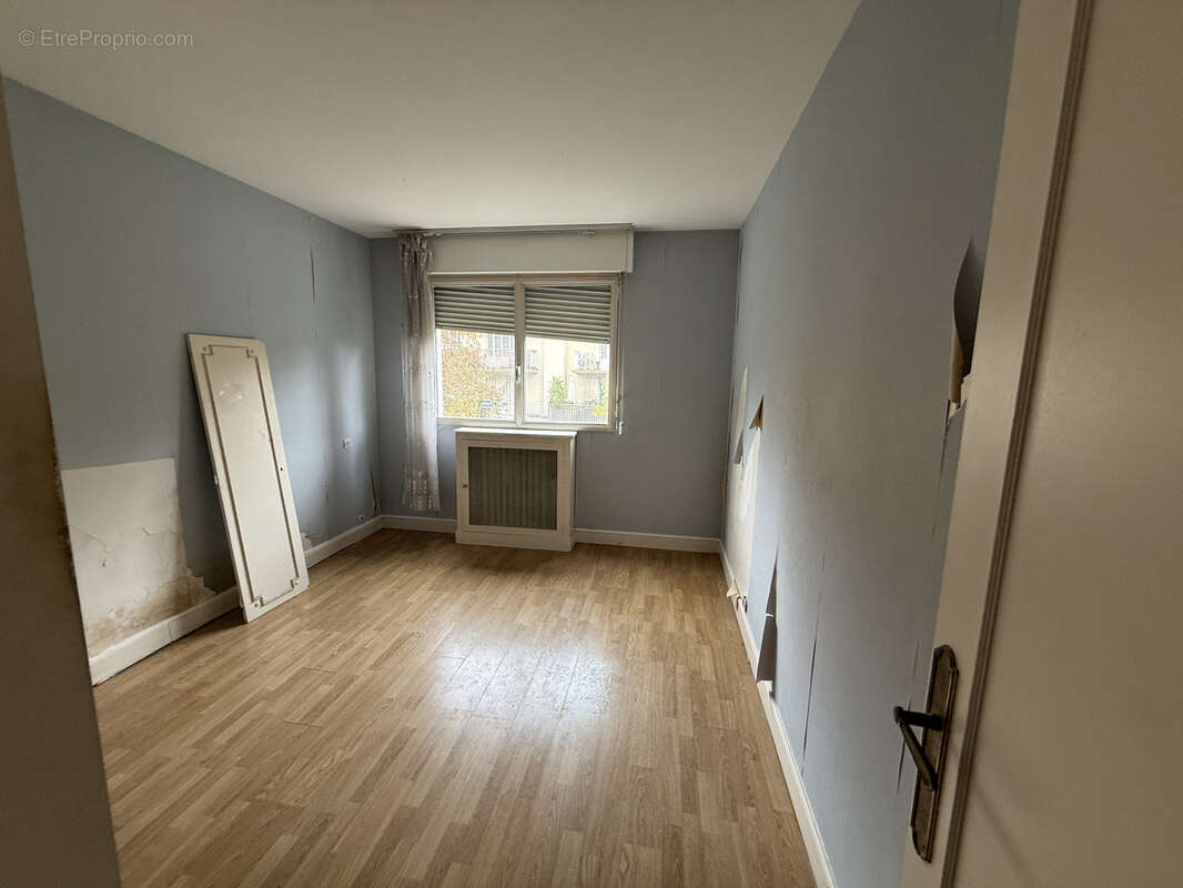 Appartement à ISSY-LES-MOULINEAUX