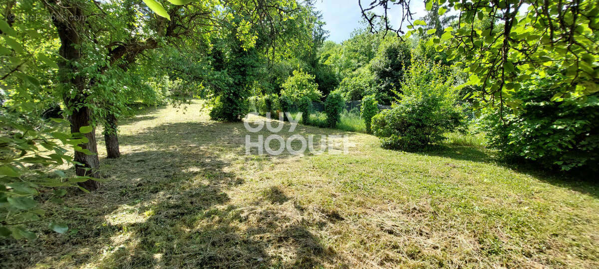 Maison à MEZIERES-SUR-SEINE