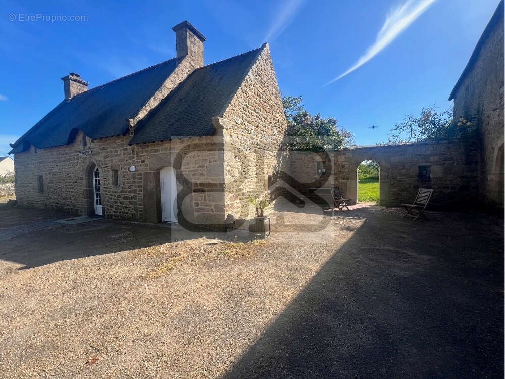 Maison à BRECH