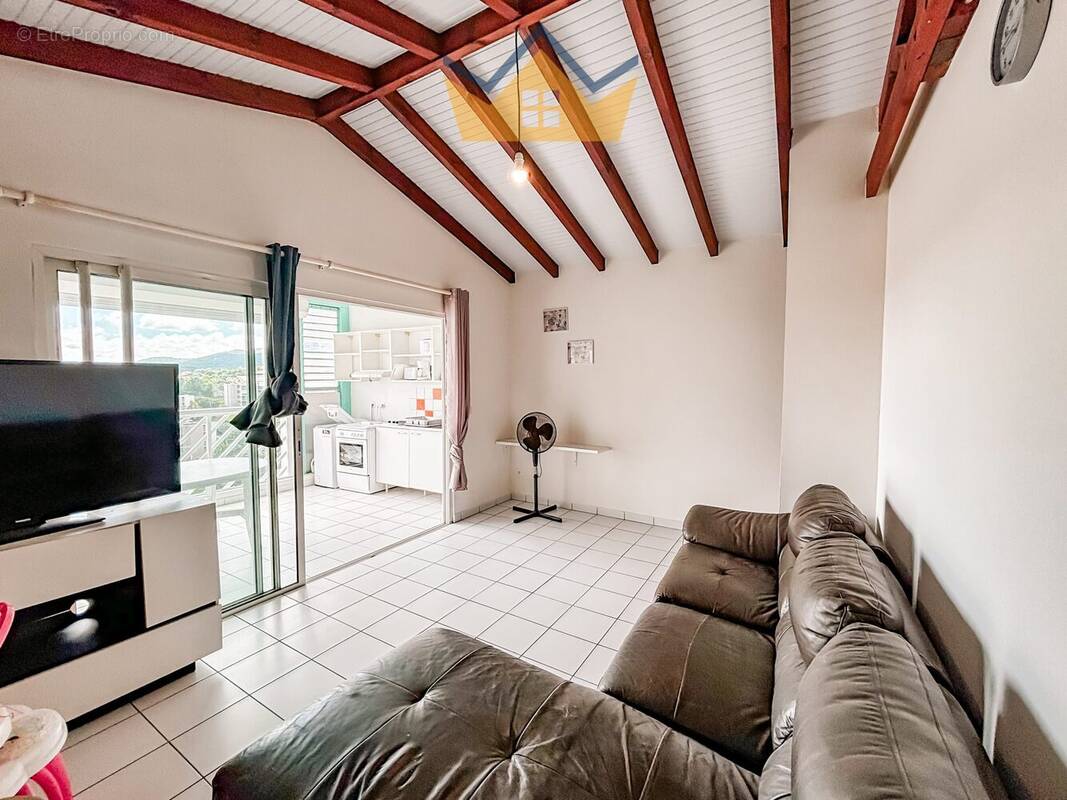 Appartement à LES TROIS-ILETS