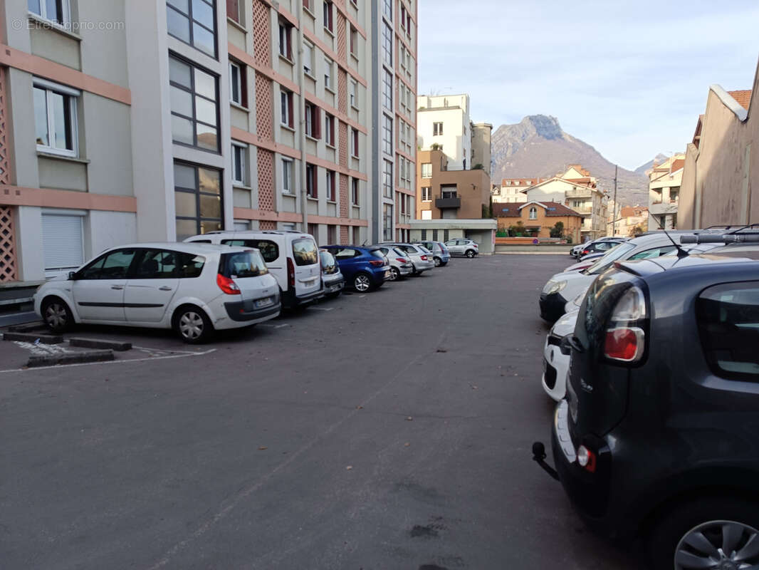 Appartement à GRENOBLE