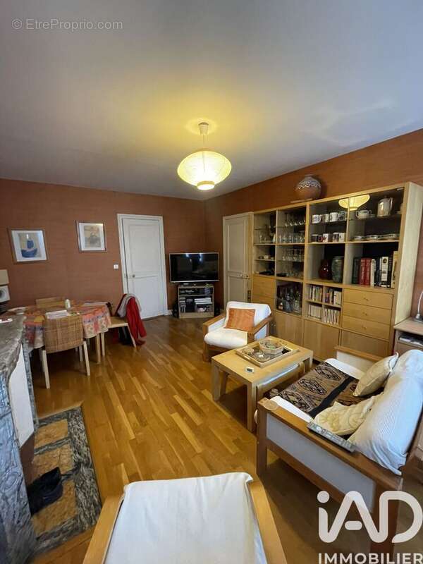 Photo 2 - Appartement à IVRY-SUR-SEINE