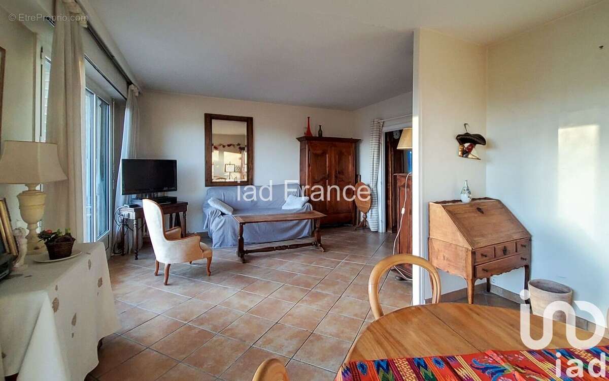 Photo 3 - Appartement à VILLE-D&#039;AVRAY