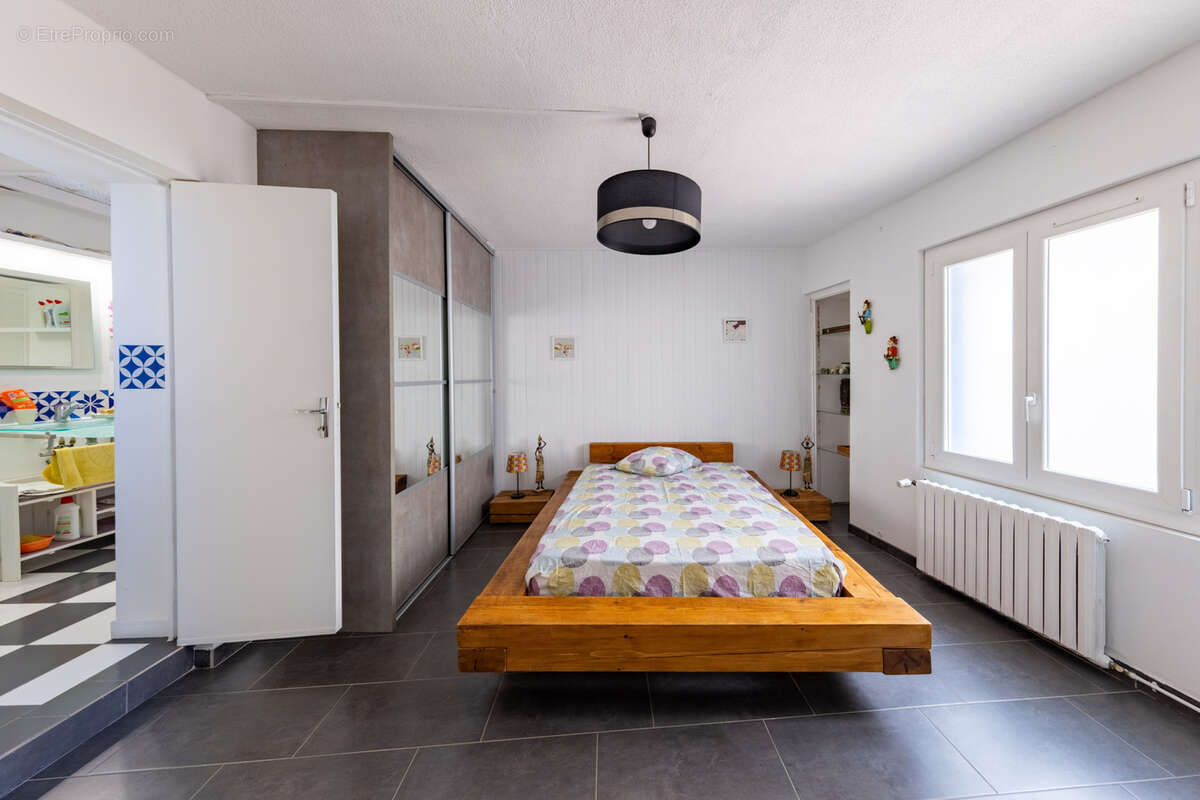 Maison à LUNEL-VIEL