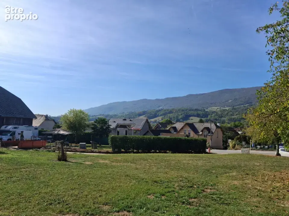 Terrain 376 m² à vendre à Vallieres (74150) - photo 1