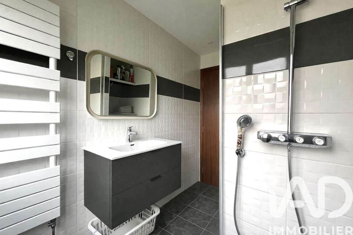 Photo 7 - Appartement à ECHIROLLES