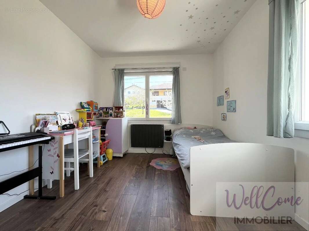 Appartement à AIX-LES-BAINS