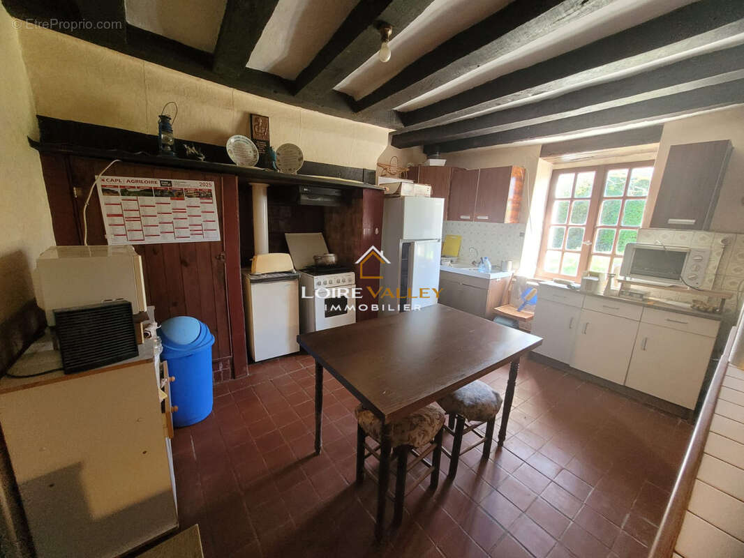 Maison à LONGUE-JUMELLES