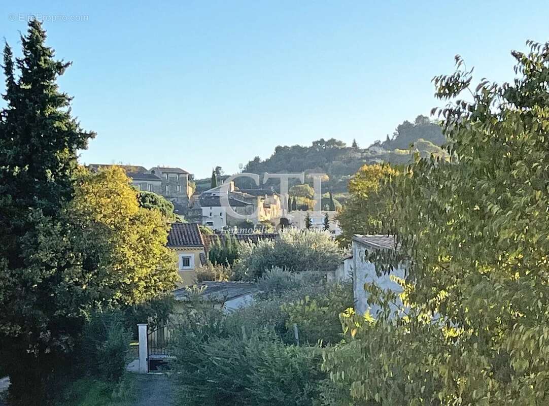 Maison à MIRABEL-AUX-BARONNIES