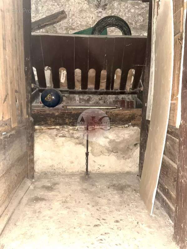 Appartement à FAYENCE