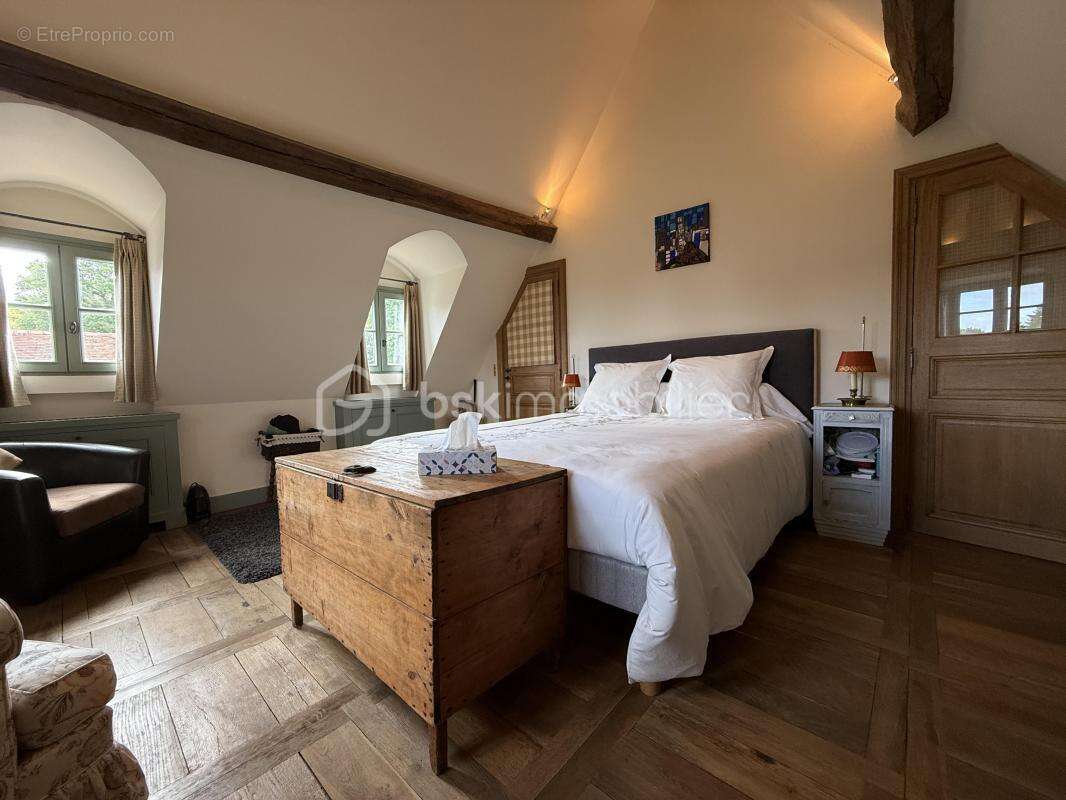 Maison à PONT-L&#039;EVEQUE