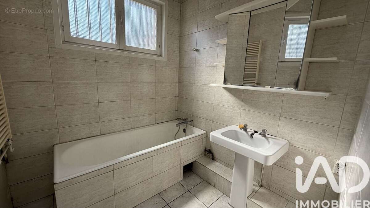 Photo 7 - Maison à SIN-LE-NOBLE