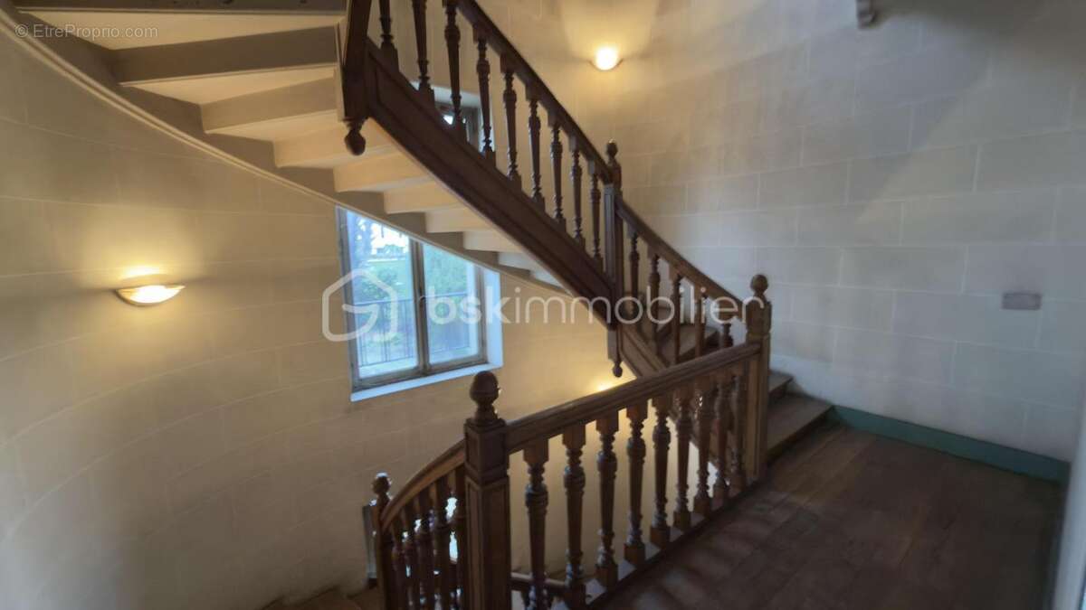 Hôtel particulier d’exception – Plus de 700 m² exploitables – Reims Centre Historique - photo 15