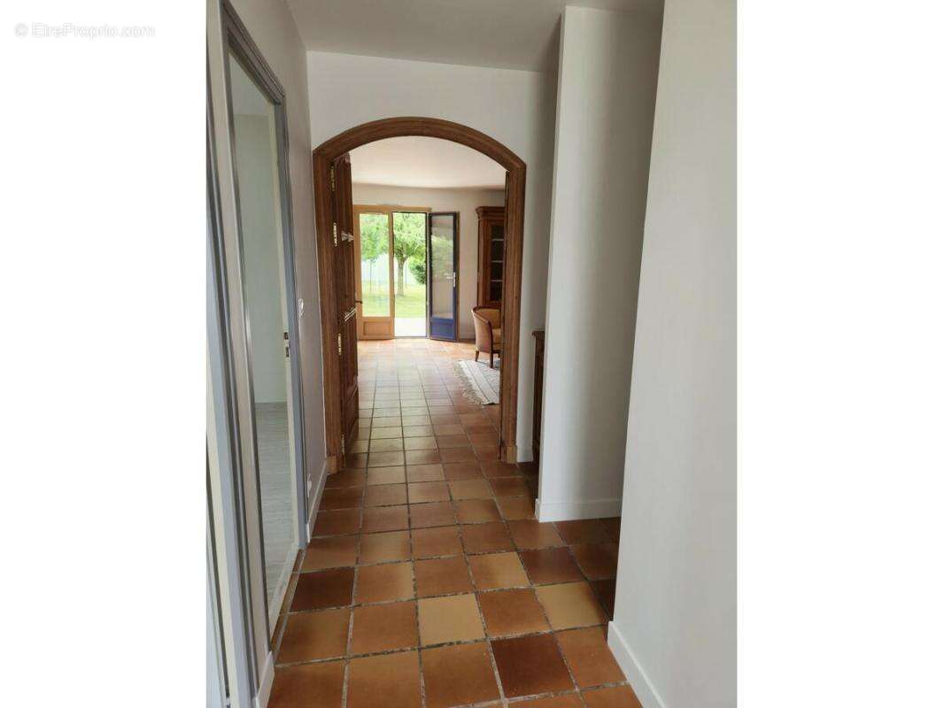 Maison à TALMONT-SAINT-HILAIRE
