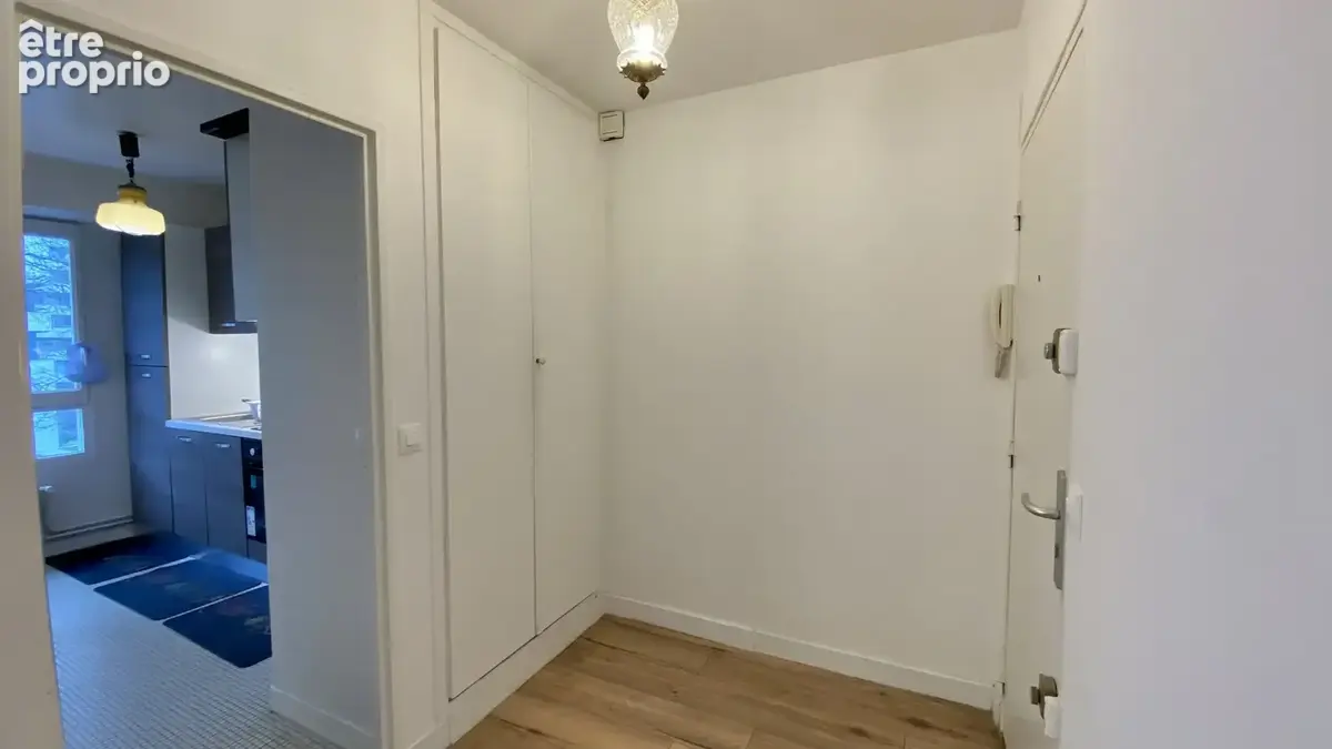 Appartement 2 pièces 43 m² à vendre à Paris-19e (75019) - photo 2