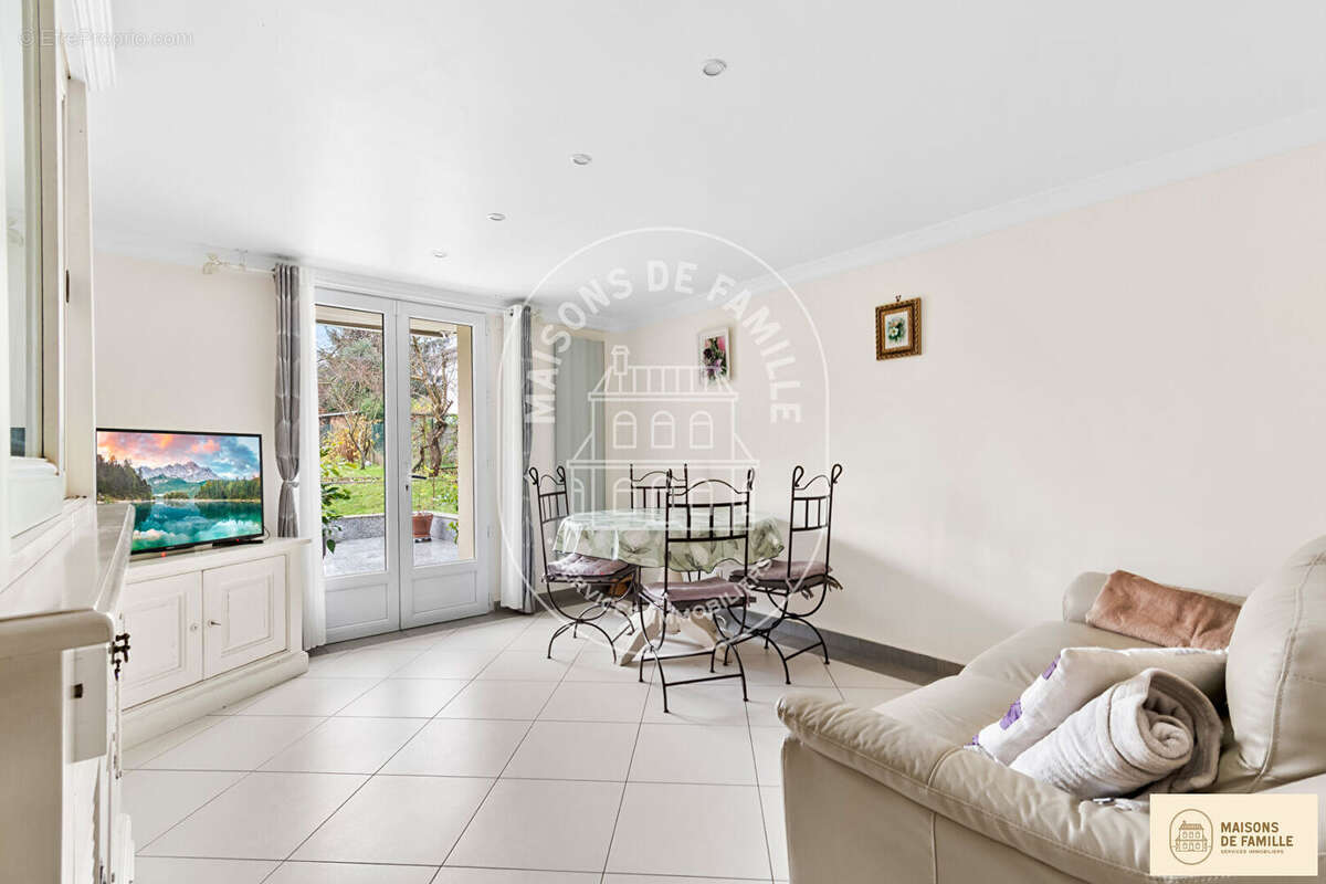 Maison à RUEIL-MALMAISON