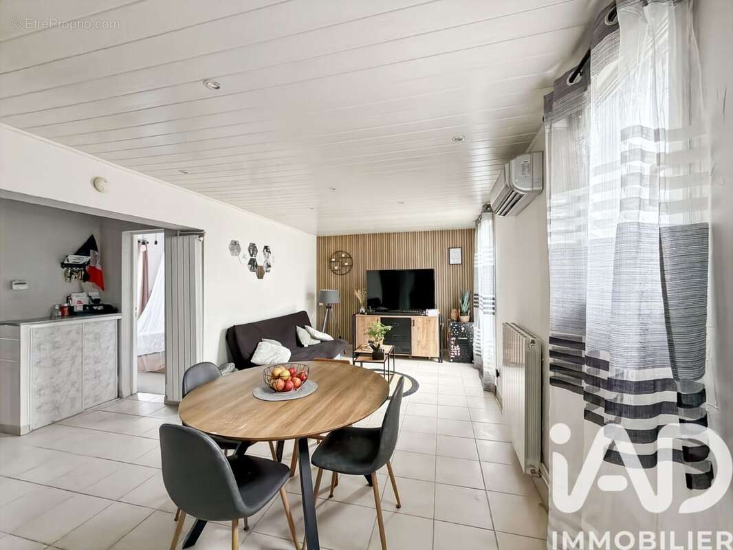 Maison 94 m² à Livry-Gargan  - photo 5