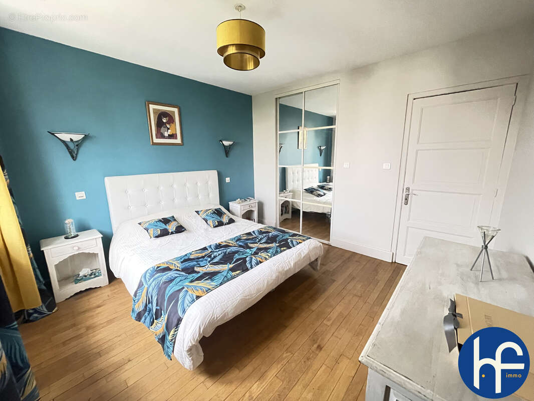 RARE À ESSEY-LÈS-NANCY EN EXCLUSIVITÉ : Maison de caractère • 183 m2 • Jardin privatif - photo 8