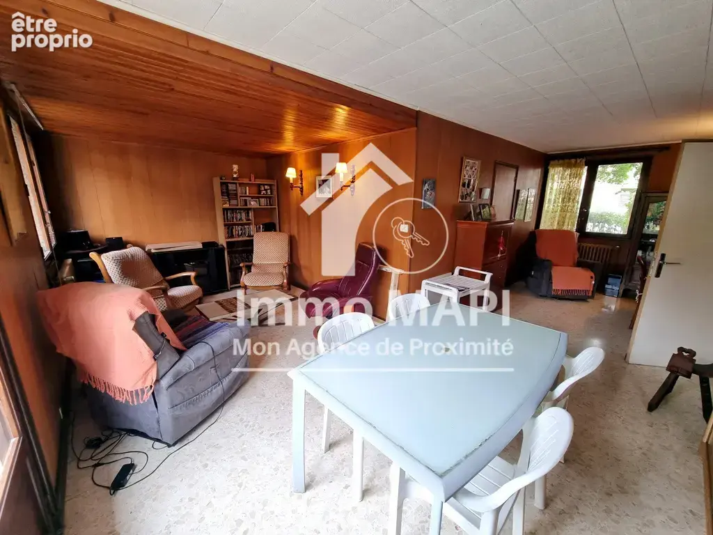 Maison à vendre d'une surface de 125m2 avec garage de 25m2 sur un terrain de 350m2 à Montpellier - photo 9