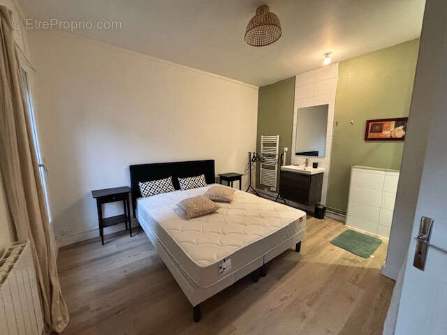 Appartement T2 42 m2 meublé avec place de parking - photo 5