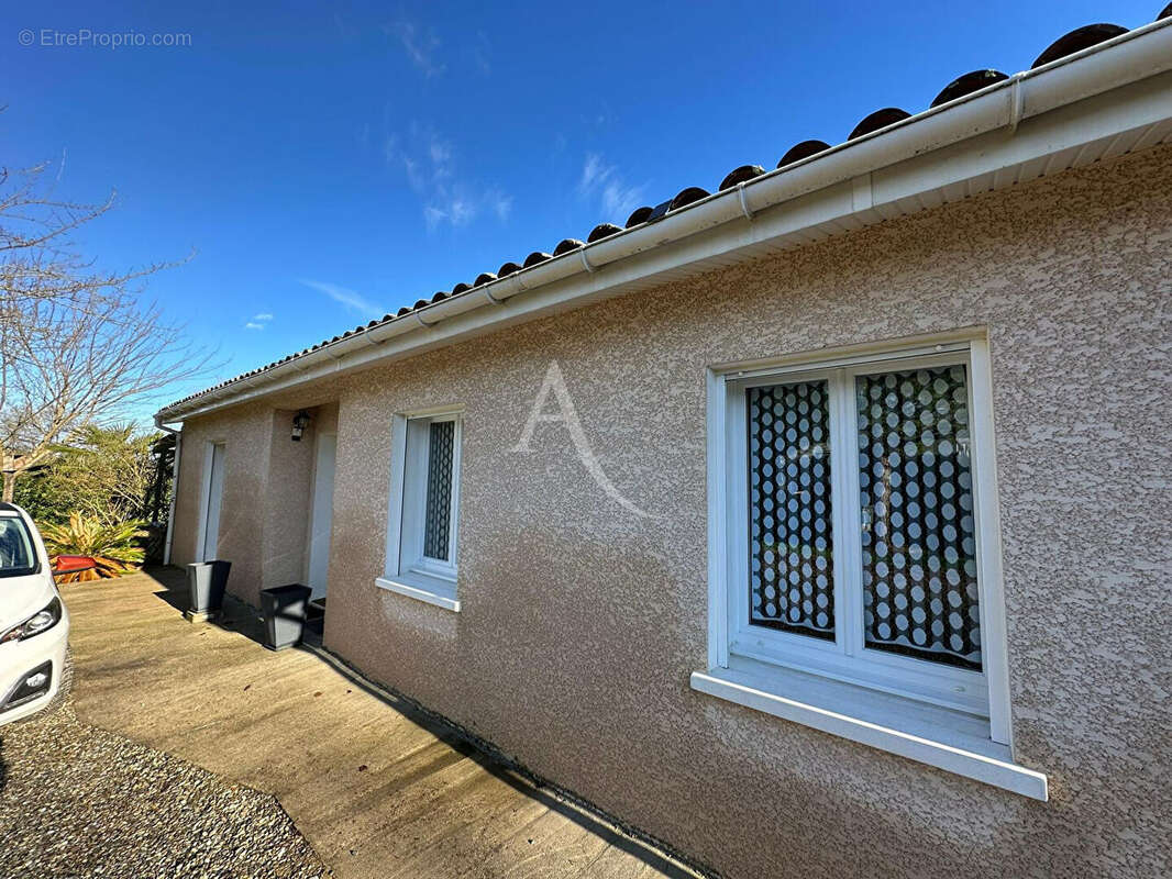 Maison à MONTASTRUC-LA-CONSEILLERE