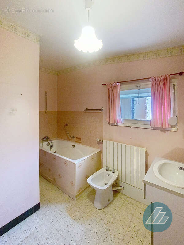 Maison à CRECY-EN-PONTHIEU