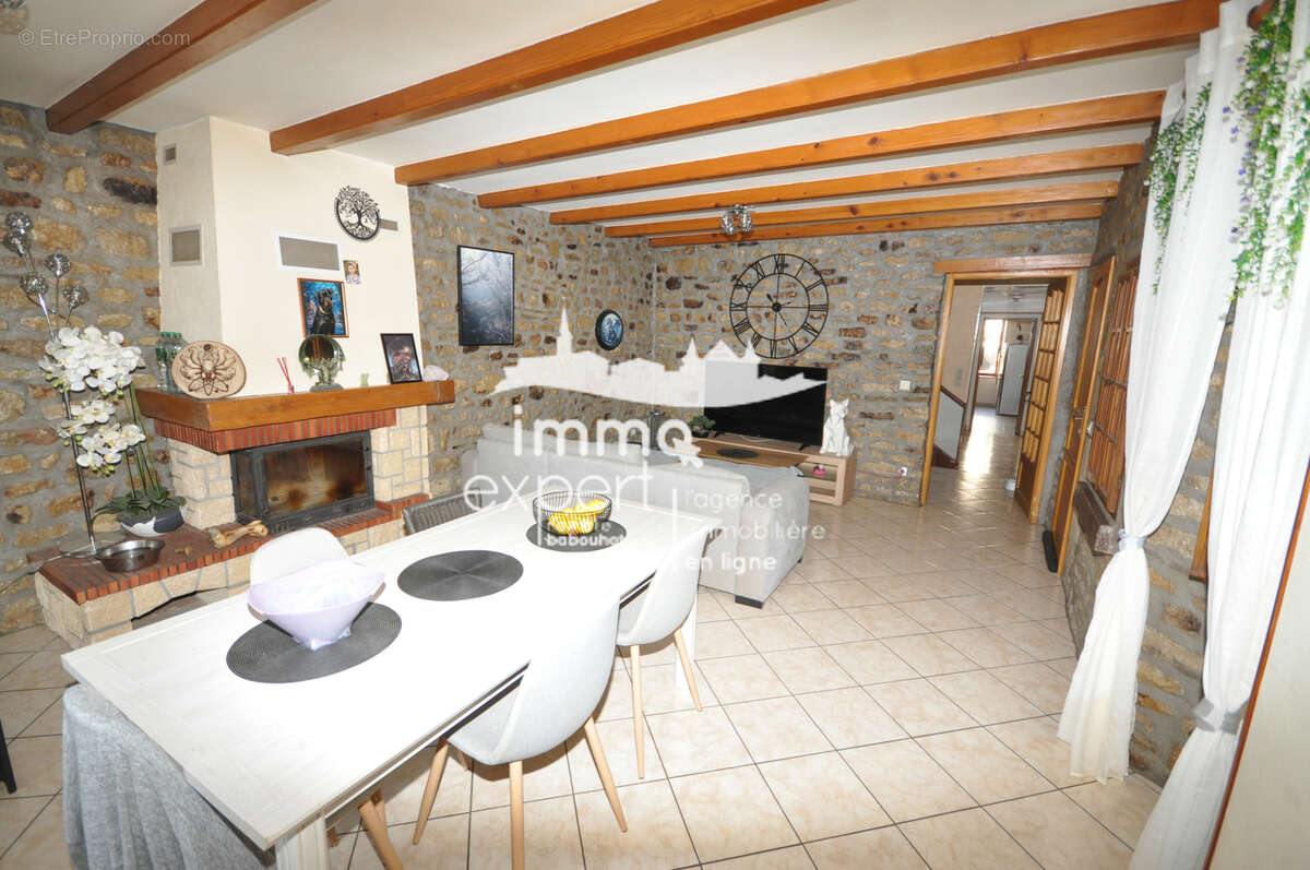 Maison de caractère de 322 m2   double habitation indépendante - photo 3